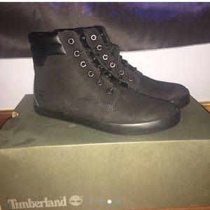 Black Timberland Shoes